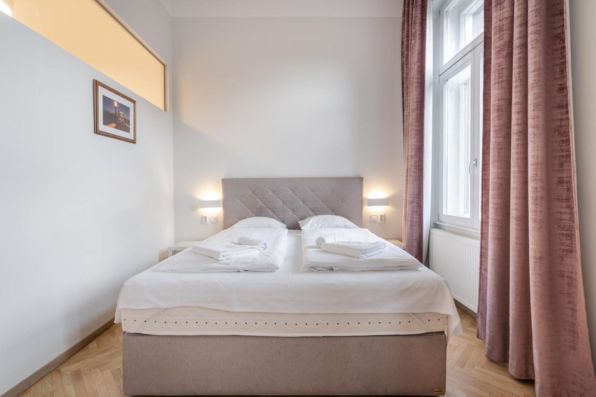 בודפשט Klauzal City Garden Apartments - 2-Bedroom K34 מראה חיצוני תמונה